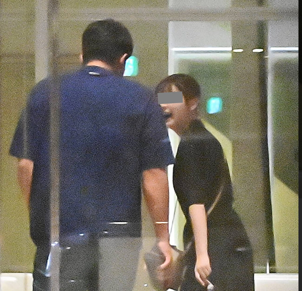 菅野智之さんと熱愛報道があった一般女性とのツーショット画像